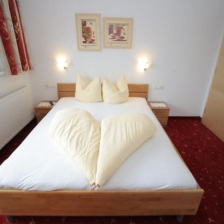 Spacious Apartment In Uderns Near Ski Area Kültér fotó