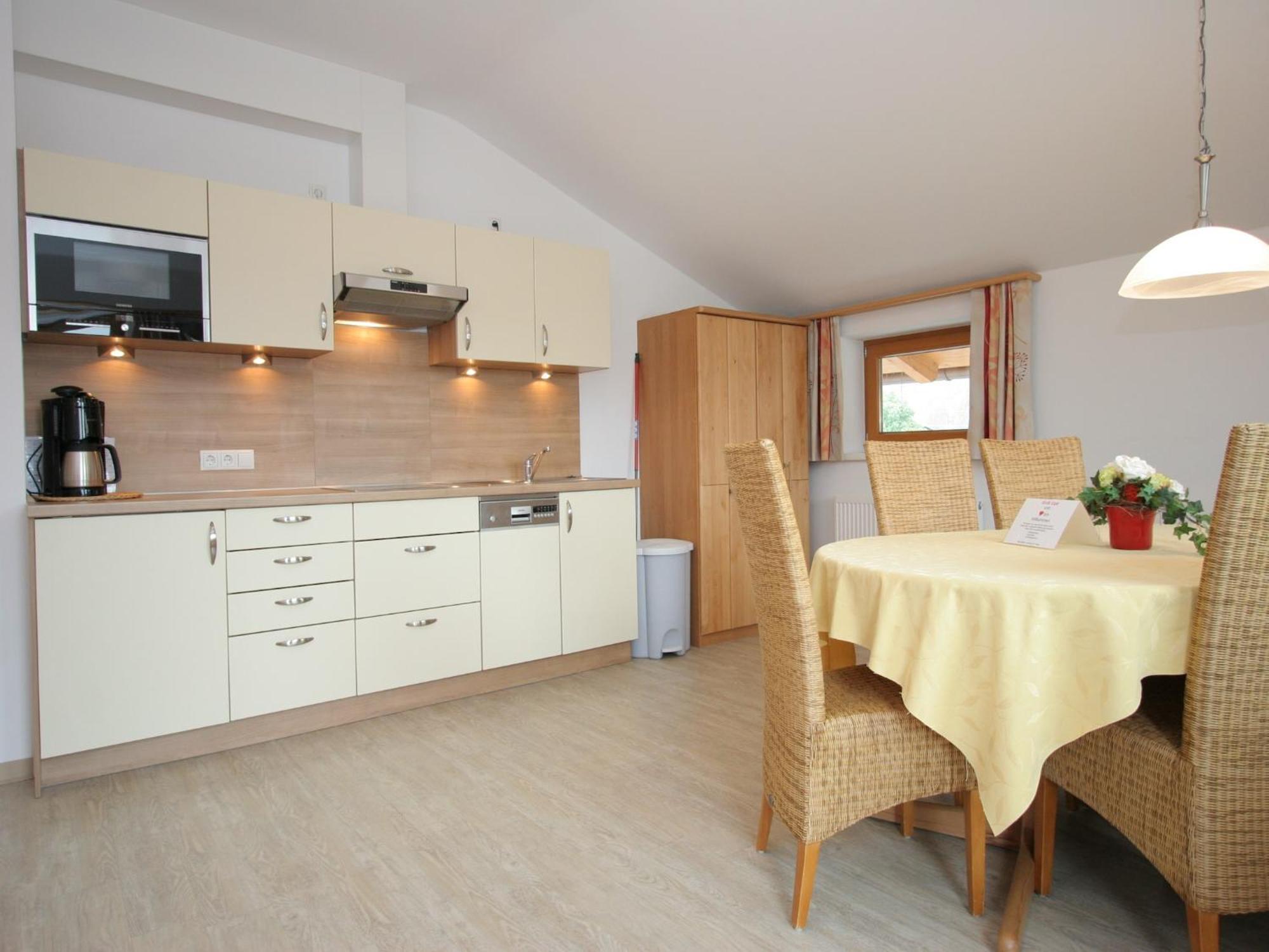 Spacious Apartment In Uderns Near Ski Area Kültér fotó