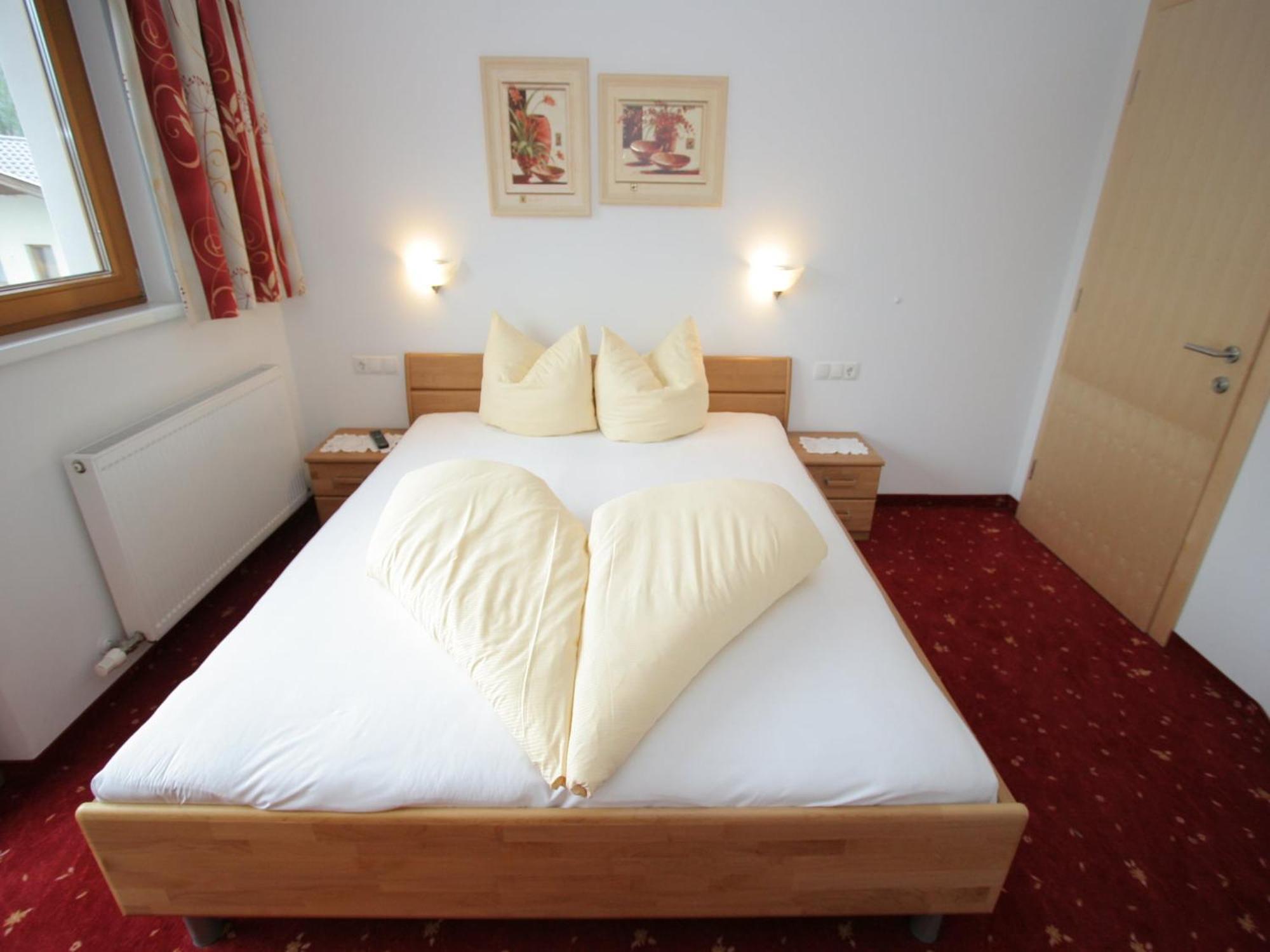 Spacious Apartment In Uderns Near Ski Area Kültér fotó
