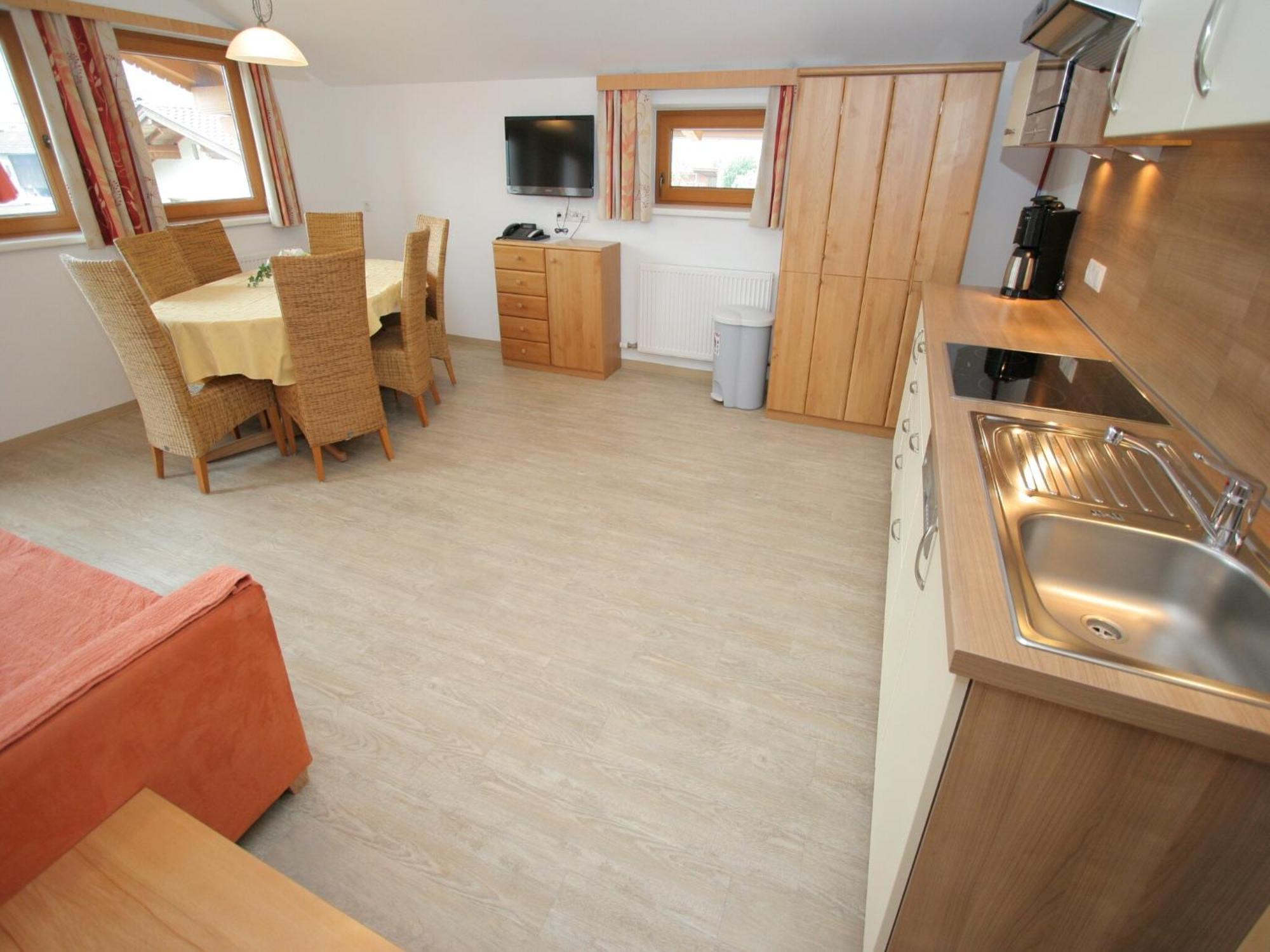Spacious Apartment In Uderns Near Ski Area Kültér fotó