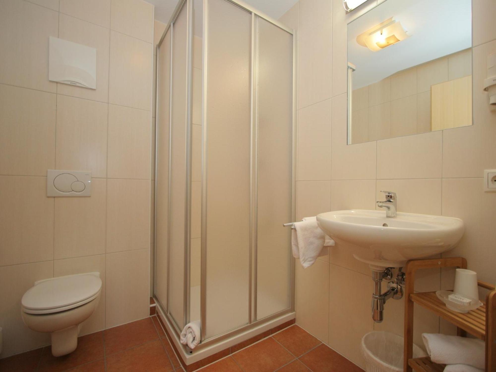 Spacious Apartment In Uderns Near Ski Area Kültér fotó